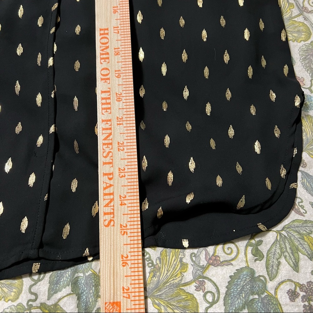Collective Concepts Blouse with Metallic Ikat Print M - Picture 9 of 11